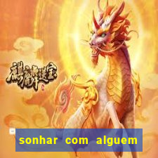 sonhar com alguem jogando cartas de tarot