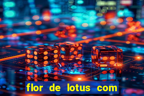 flor de lotus com lua tatuagem